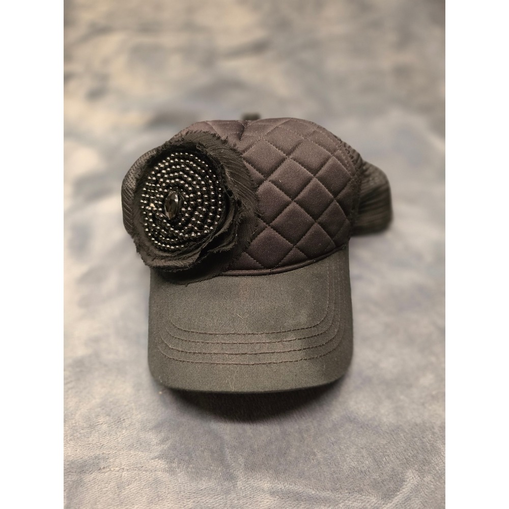 Black Quilted Beaded Flower Mesh Snapback Trucker Hat HG RN129231 One Size